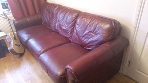 Buy & Sell Woodgate Birmingham - Photos for 3 / and 2. settee