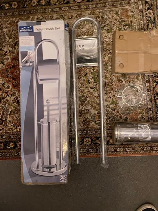 Buy & Sell Upper Norwood South East London - Photos for MIOMAR TOILET BRUSH SET