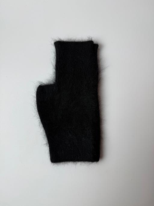 Buy & Sell Bensham Gateshead - Photos for Cashmere Gloves