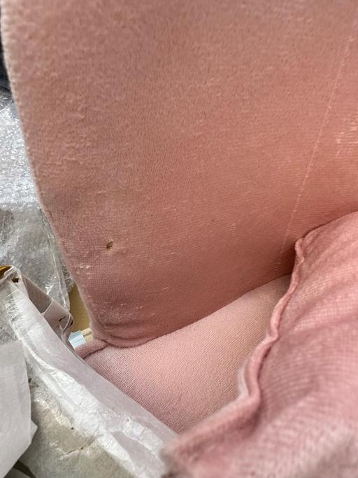 Buy & Sell Sheffield Sheffield - Photos for Velvet pink make up vanity chair