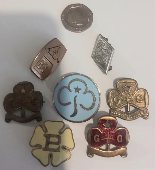 Buy & Sell Thatto Heath Saint Helens - Photos for collection of vintage girl guides etc badges