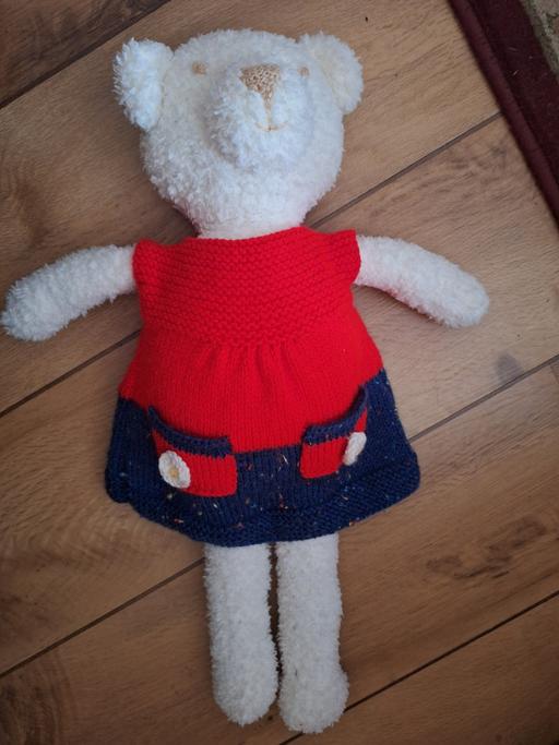 Buy & Sell Ettingshall Park Wolverhampton - Photos for Bear in Dress