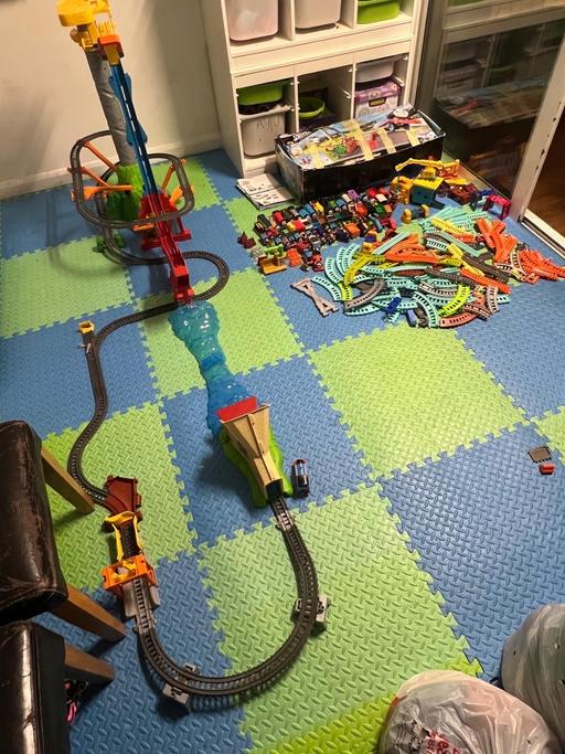 Buy & Sell Grove Park South East London - Photos for Thomas the tank engine Jump/Trains