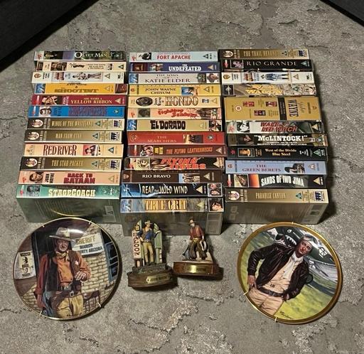 Buy & Sell South Ockendon Thurrock - Essex - Photos for John Wayne collection