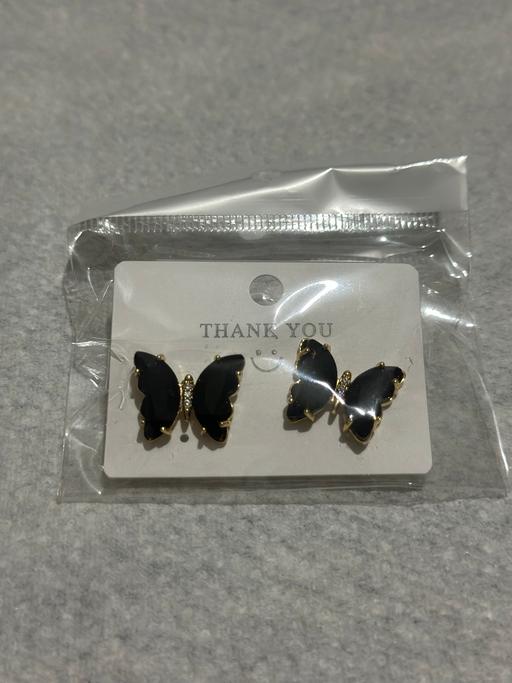 Buy & Sell Tuebrook Liverpool - Photos for Stainless steel buffet female earrings.