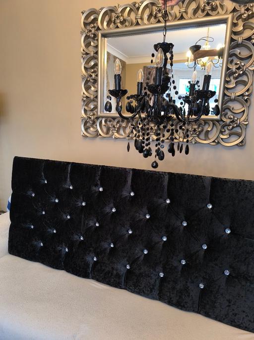 Buy & Sell East Ham East London - Photos for Chic black velvet headboard and chandelier