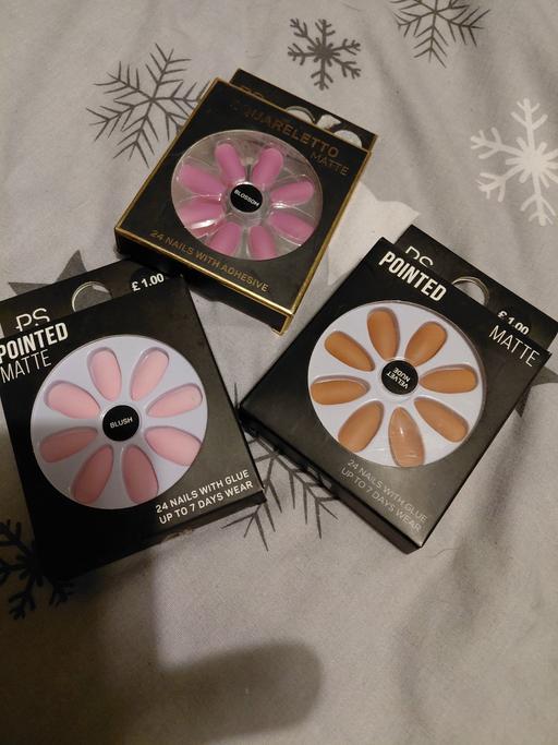 Buy & Sell Bushbury Wolverhampton - Photos for New nails