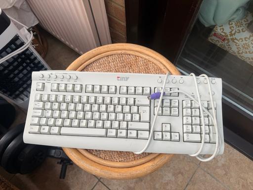 Buy & Sell Northampton West Northamptonshire - Photos for Tiny Keyboard KB-9805