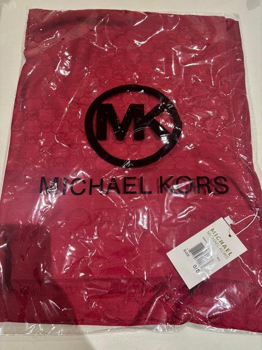 Buy & Sell Hollywood Bromsgrove - Photos for Ladies red scarf