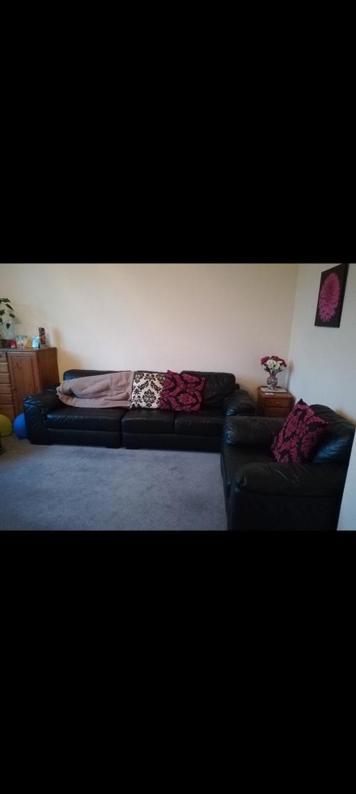 Buy & Sell Basingstoke Basingstoke and Deane - Photos for 🛋️ LUXURY GENUINE LEATHER SOFA SET – GOOD