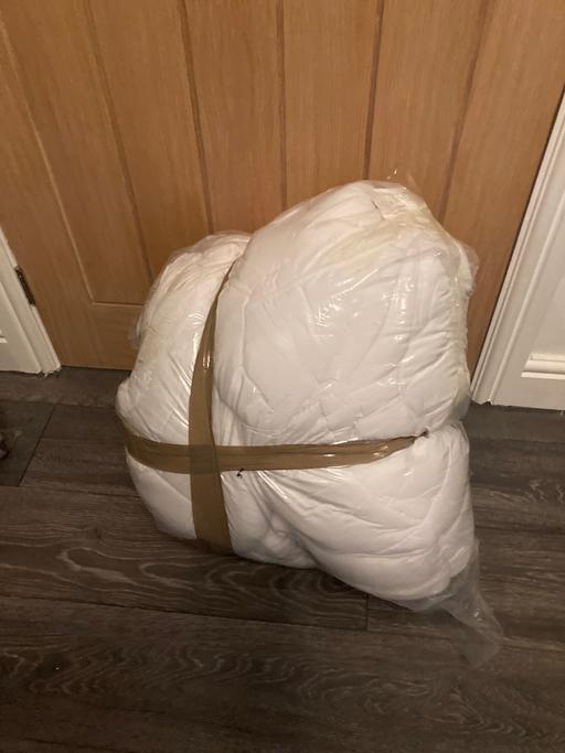 Buy & Sell Sedgley Dudley - Photos for King size topper