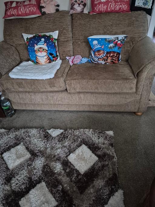 Buy & Sell Whitefield Bury - Photos for FREE 3 PIECE SUITE