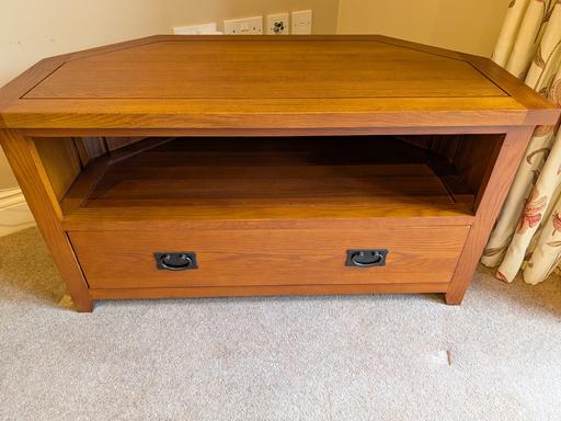 Buy & Sell Little Harrowden North Northamptonshire - Photos for Solid oak Corner TV cabinet