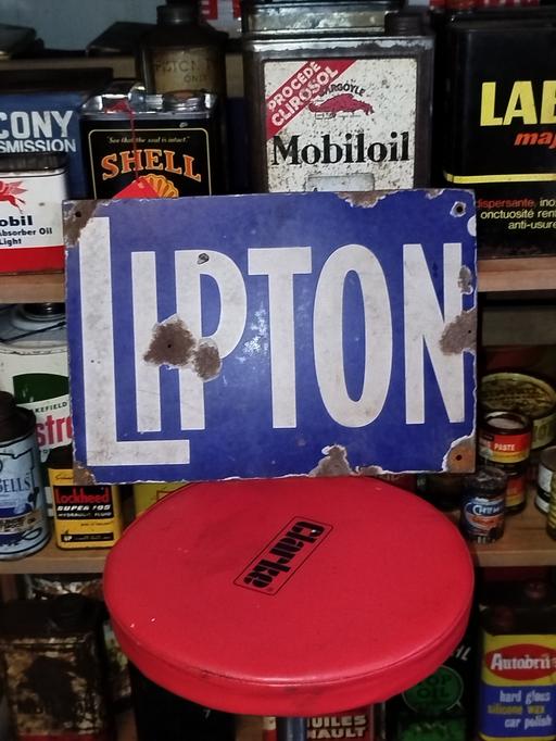 Buy & Sell Tame Valley Industrial Estate Tamworth - Photos for Vintage LIPTON Enamel Sign