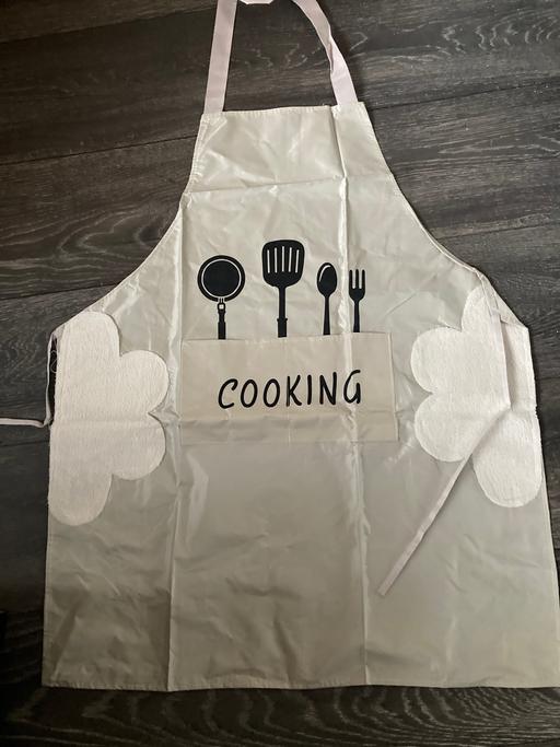 Buy & Sell Sedgley Dudley - Photos for Apron