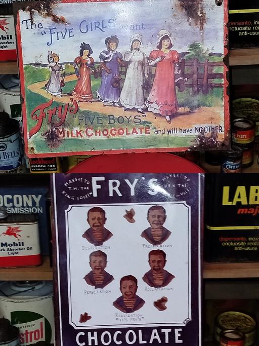Buy & Sell Tame Valley Industrial Estate Tamworth - Photos for 2 x Vintage FRY'S CHOCOLATE Signs