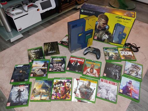Buy & Sell Colne Pendle - Photos for Xbox One X CyberPunk Limited Edition Boxed