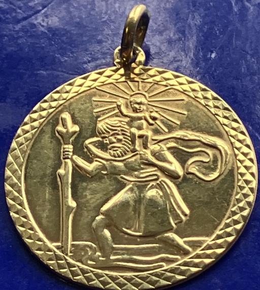 Buy & Sell Yeovil Somerset - Photos for 9ct Gold Saint Christopher Medal 375