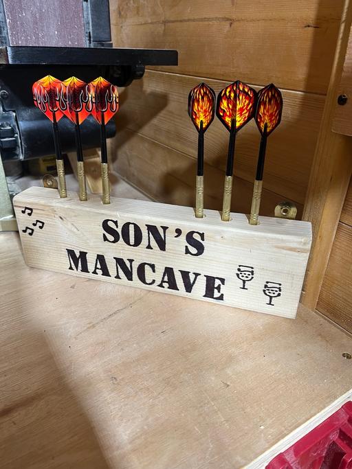 Buy & Sell Kimberworth Rotherham - Photos for Darts and holders 