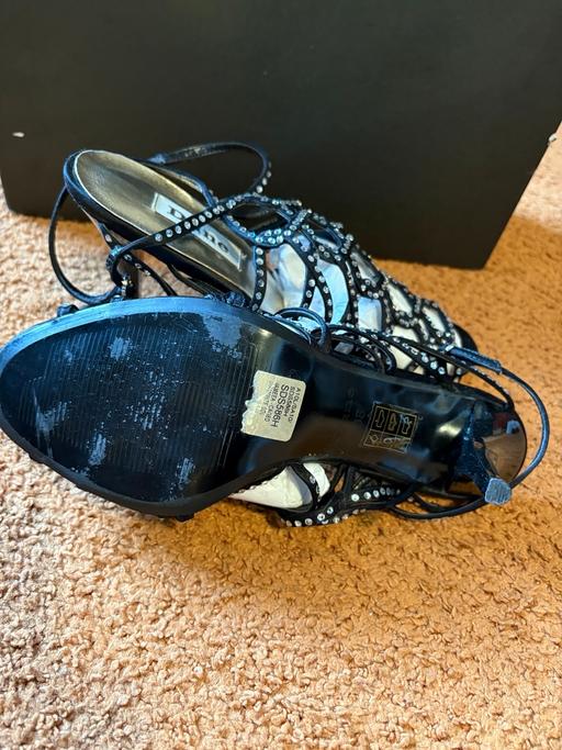 Buy & Sell Maida Vale West London - Photos for High heels