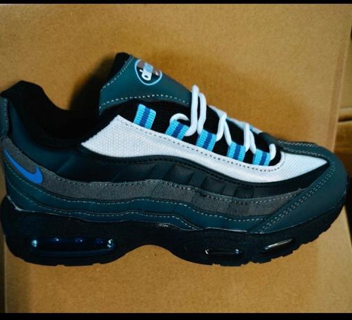 Buy & Sell King Cross Calderdale - Photos for Kids trainers