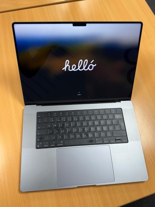 Buy & Sell Tipton Sandwell - Photos for MacBook Pro 16 M1 Pro 16gb ram 512gb ssd