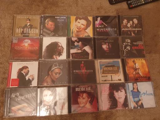 Buy & Sell Lofthouse Leeds - Photos for 20 CDS BOUGHT FROM AMARZON