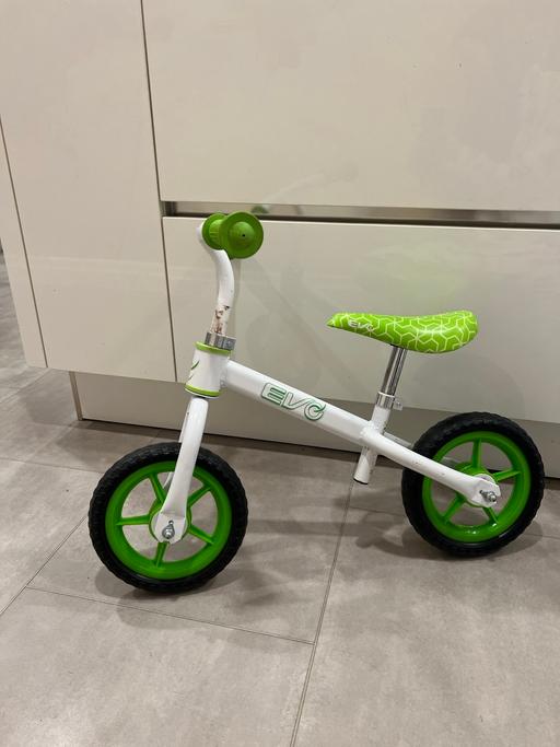 Buy & Sell Middleton Rochdale - Photos for Balance bike