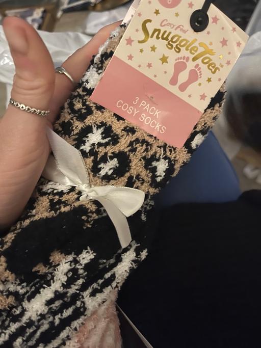 Buy & Sell Wednesfield Wolverhampton - Photos for New cosy socks 3£ a few