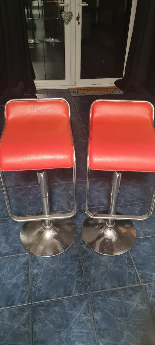 Buy & Sell Parr Industrial Estate Saint Helens - Photos for free 2 x red and chrome bar stools