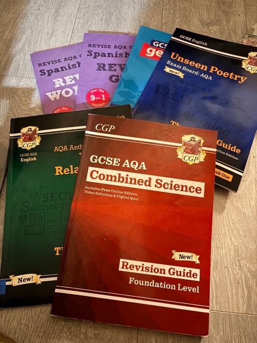 Buy & Sell Bolton-Upon-Dearne Barnsley - Photos for School gcse revision books