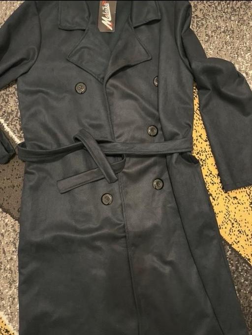 Buy & Sell May Bank Newcastle-under-Lyme - Photos for Women trench coat