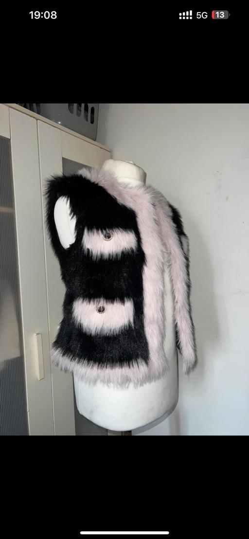 Buy & Sell Everton Liverpool - Photos for Women’s small faux fur gillet body warmer