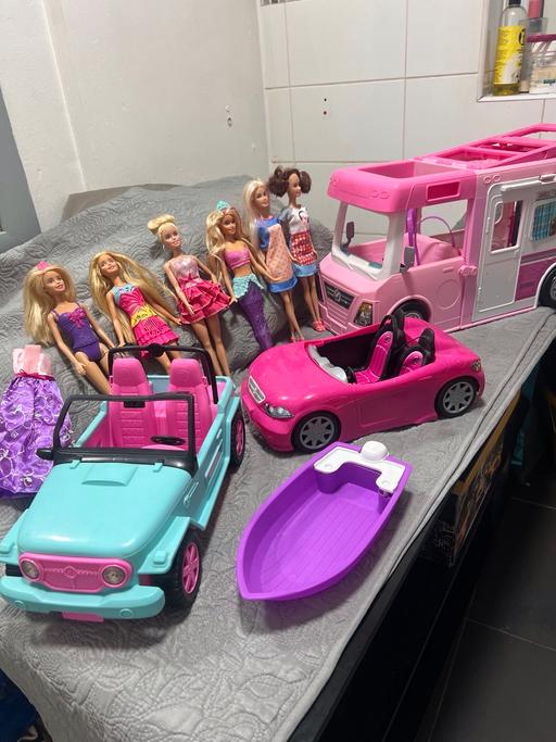 Buy & Sell Everton Liverpool - Photos for Barbie campervan play set Barbie dolls
