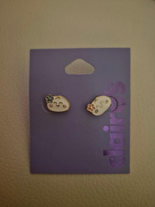 Buy & Sell Crumpsall Manchester - Photos for new Claires Kids Cute Earrings