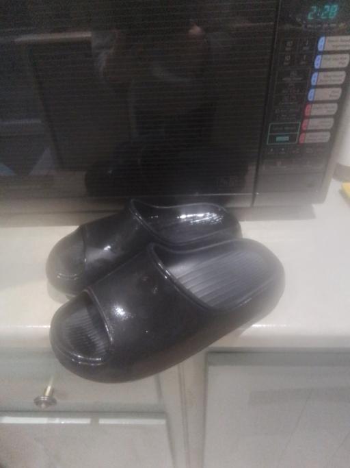 Buy & Sell Streetly Walsall - Photos for BLACK SLIDDERS/ MULES 