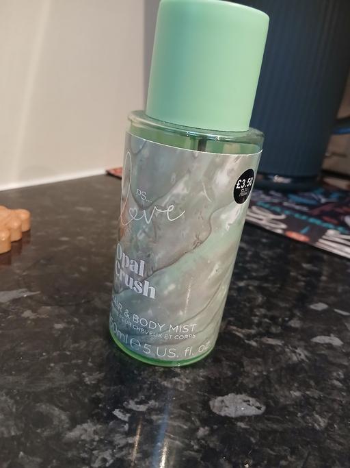 Buy & Sell Bradley Fold Trading Estate Bury - Photos for Pic 1&2 Hair&Body Mist Tryed