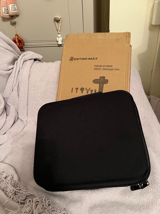 Buy & Sell Hetton-Le-Hole Sunderland - Photos for Massage Gun From Debenhams ( New )