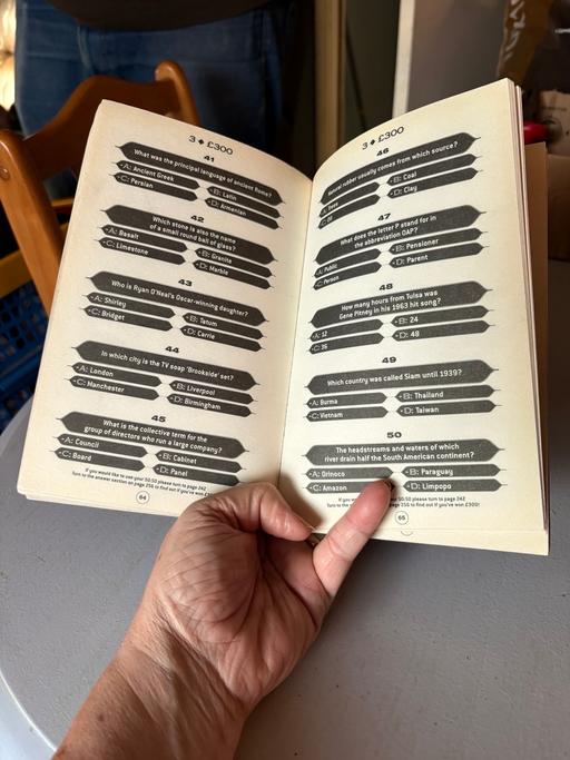 Buy & Sell Great Chesterford Uttlesford - Photos for Quiz Book