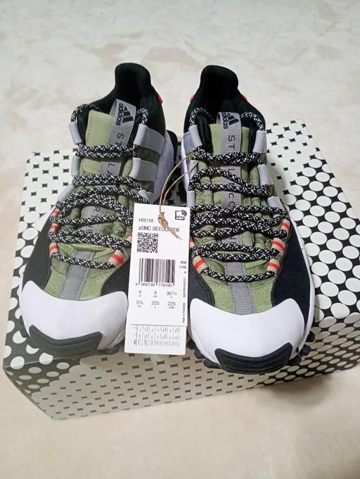 Buy & Sell Scarborough North Yorkshire - Photos for Adidas