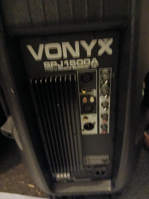 Buy & Sell Winstanley Wigan - Photos for vonyx 15in active speakers