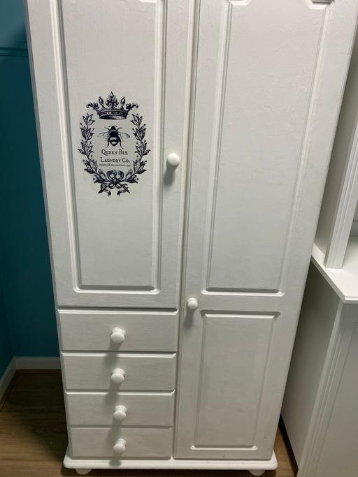 Buy & Sell Flitwick Central Bedfordshire - Photos for Solid oak Cupboard