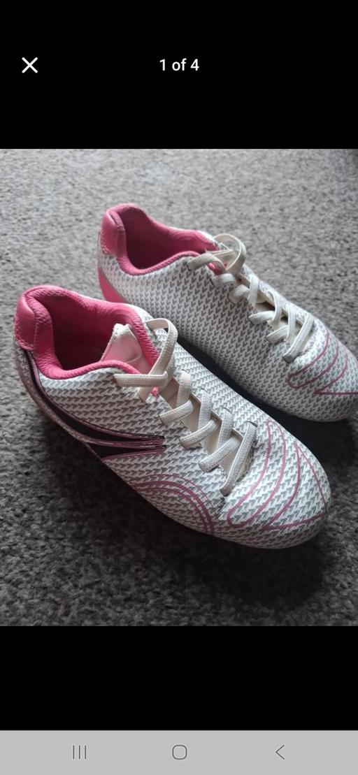 Buy & Sell Gledhow Leeds - Photos for Girls Size 12 Football Boots