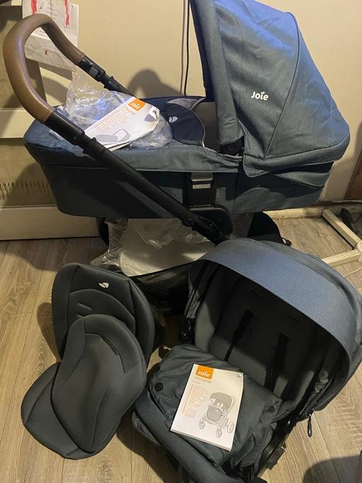 Buy & Sell Wembley Brent - Photos for Joie Chrome Travel System