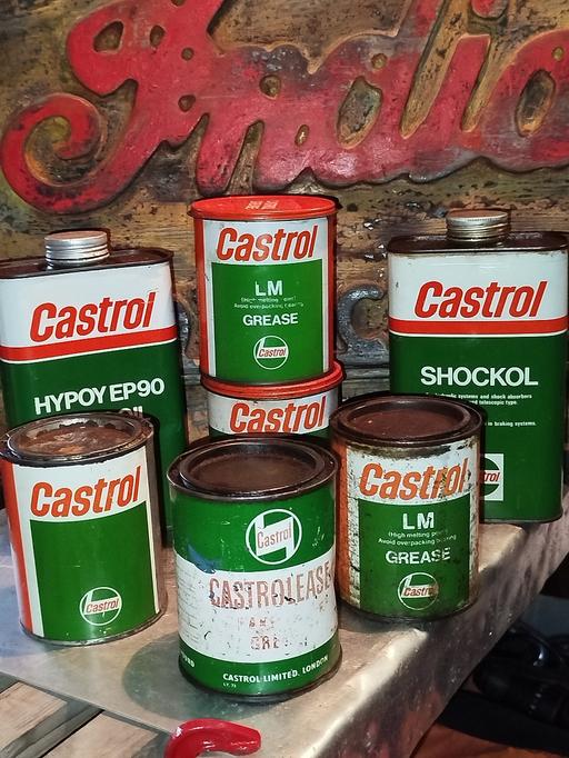 Buy & Sell Tame Valley Industrial Estate Tamworth - Photos for 7 x Vintage NOS Castrol Oil Grease Cans