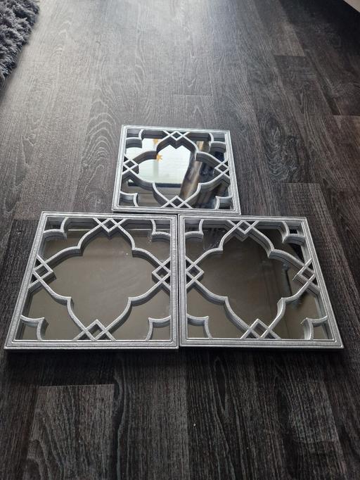 Buy & Sell Scholes Rotherham - Photos for 3 silver mirrors