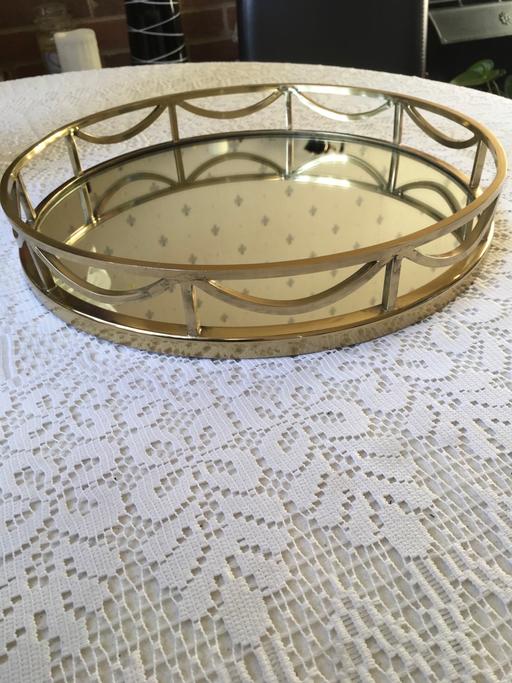Buy & Sell Langford Central Bedfordshire - Photos for Heavy gold mirror tray