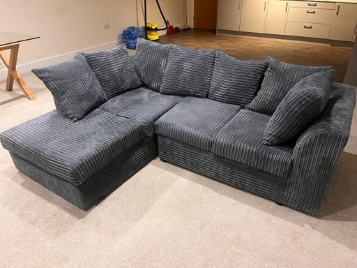 Buy & Sell Kenton Brent - Photos for Sofa (grey corner / L shape)