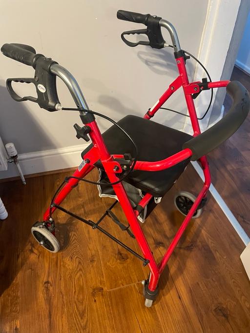 Buy & Sell Stoneycroft Liverpool - Photos for Mobility walker with storage