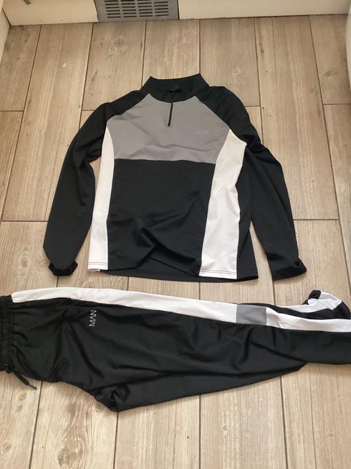 Buy & Sell Knowsley Industrial Park Knowsley - Photos for Worn once like new men’s boohoo tracky L